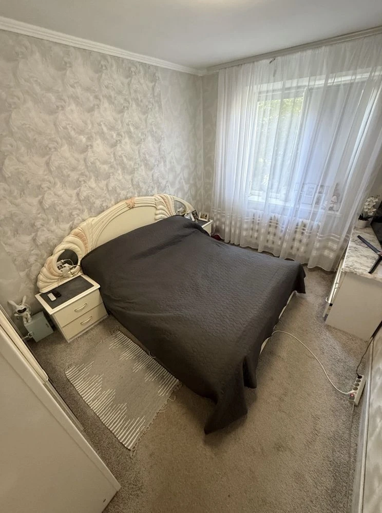 Продам 2 кімнатну квартиру