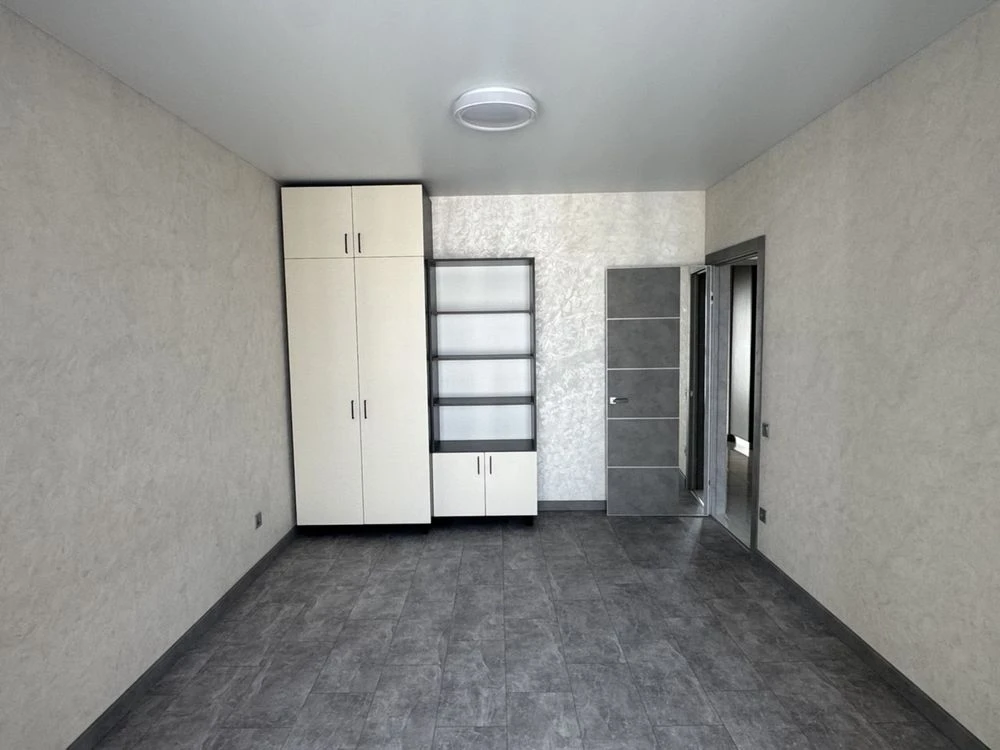 Продаж 3-х кімнатної квартири