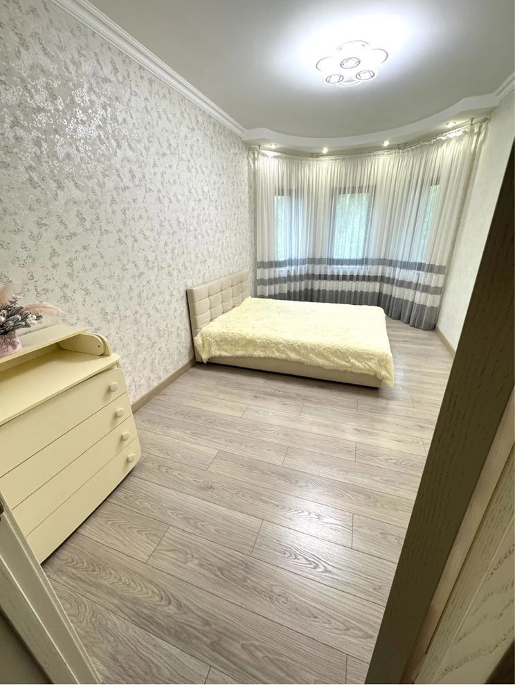 ПРОДАЖ! Укомплектований будинок 195 к.в.м, 9.7 сот, благоуст