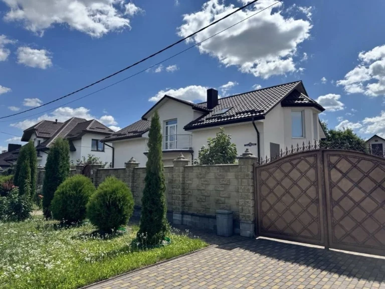 Продаж будинку м. Рівне