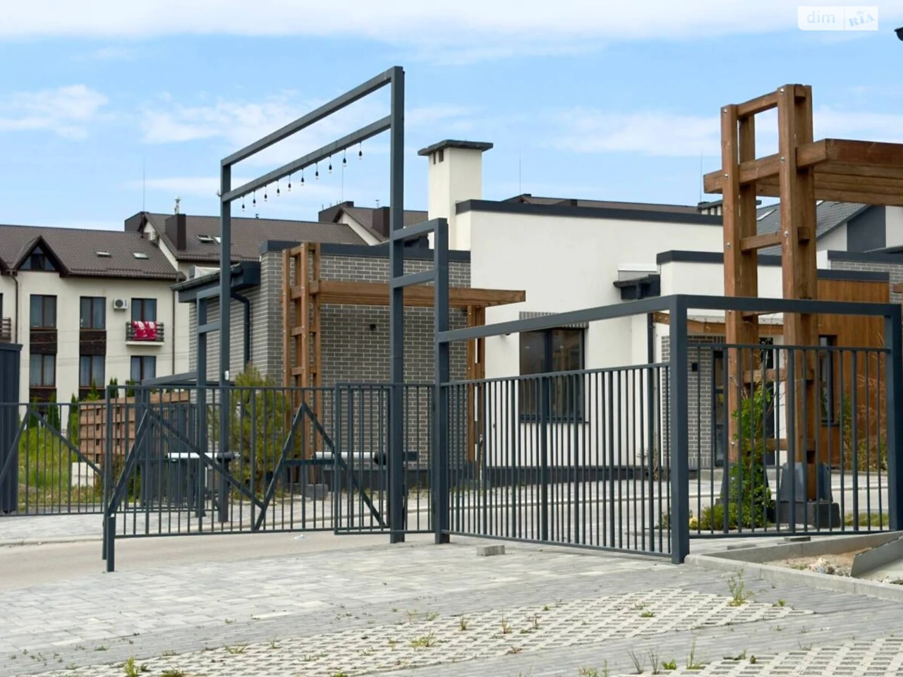 Продаж Таунхаус Новий Двір