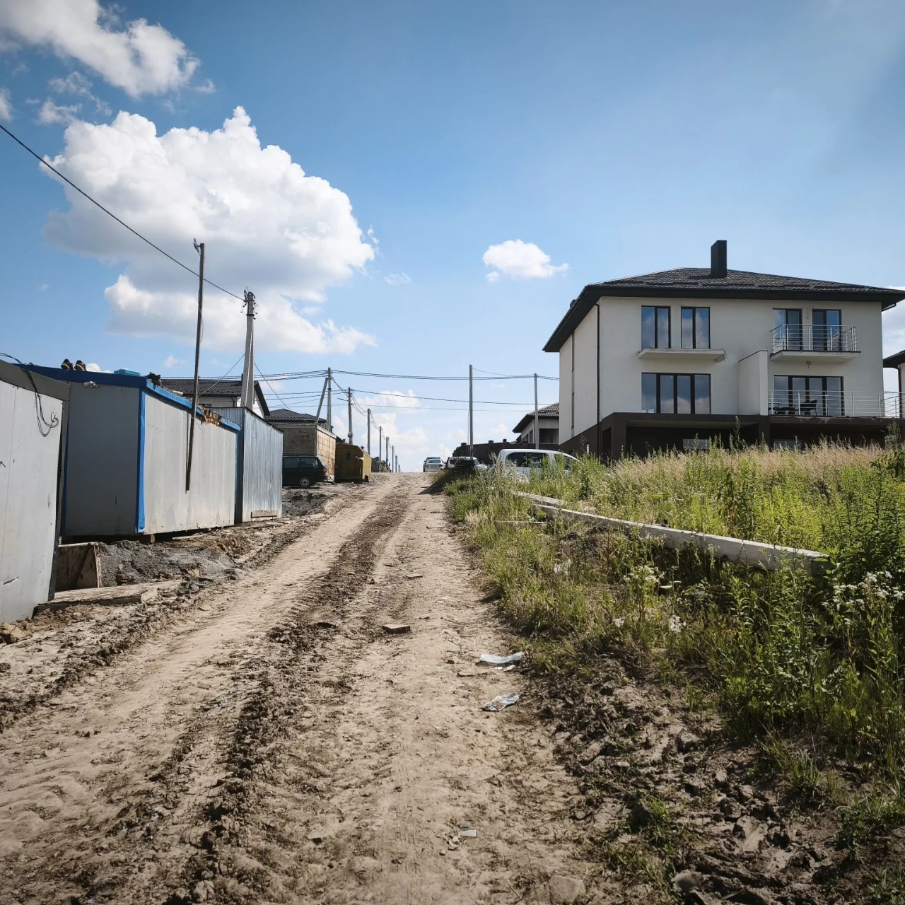 зем.діл вул. Кулика і Гудачека ( з світлом, газом)