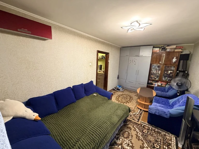 Продаж 2-х кім квартири 6/9 Космонавтіа Автопарк
