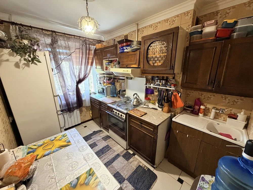 Продаж 2-х кім квартири 6/9 Космонавтіа Автопарк