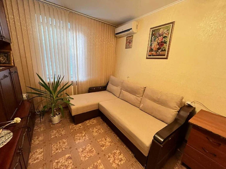 Продам 2 к/к в районі Центрального ринку, СШ№22, вул. Гліба