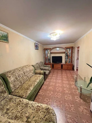 Продам 2 к/к в районі Центрального ринку, СШ№22, вул. Гліба