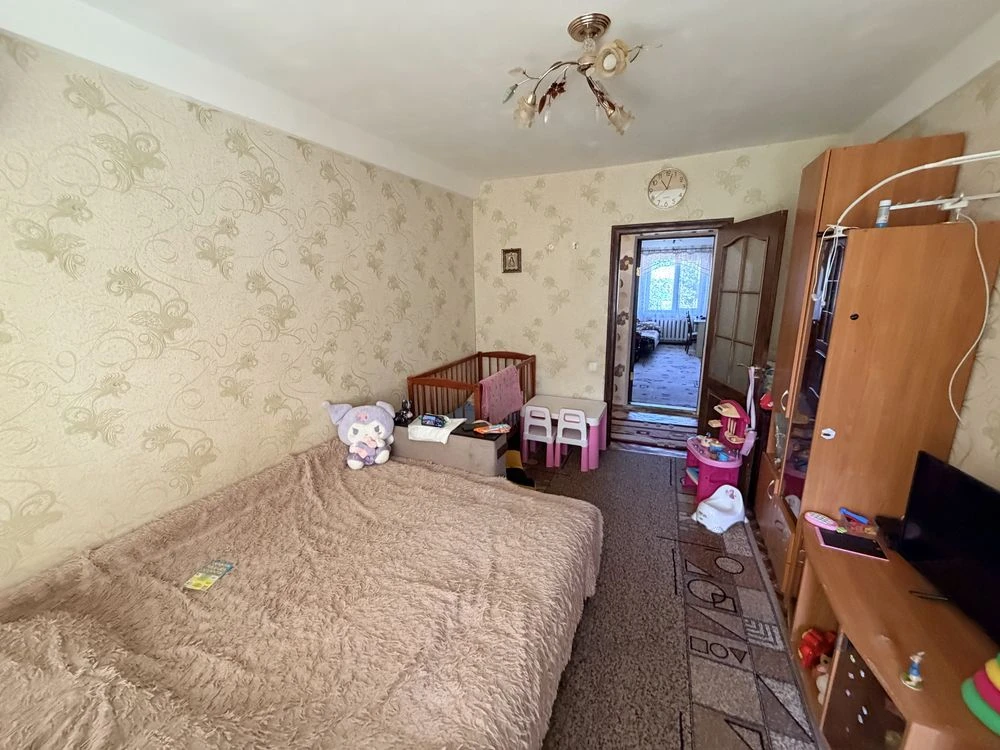 Продаж 2-х кім квартири 5/5 Яхт клуб
