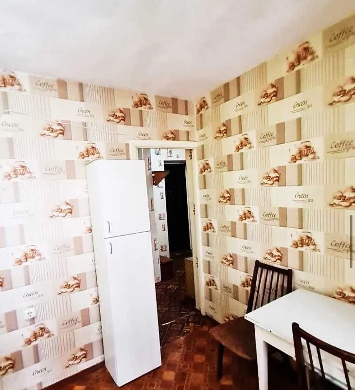 продаж 1 кімнатна квартира  3\9 цегла інгульский район ,ПТЗ,