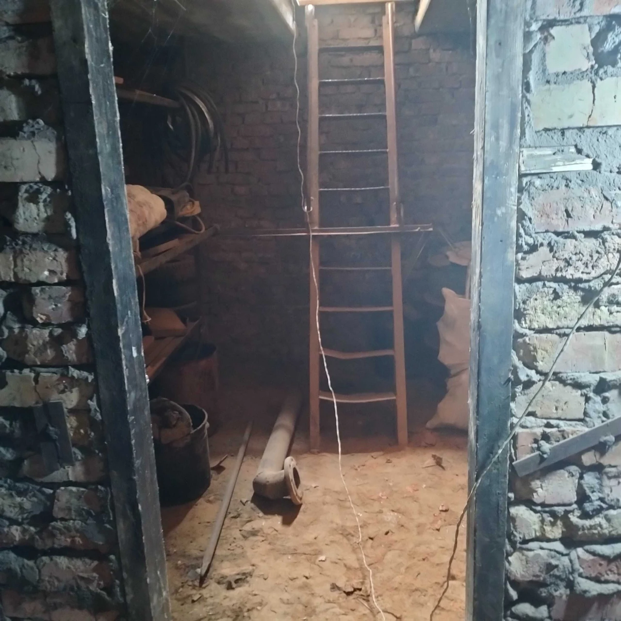 Продам гаражи в ОАГК " Пограничник".