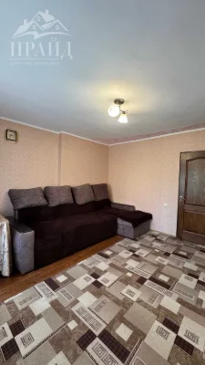 Продам 2-кімнатну квартиру в гуртожитку по вул. Роменська