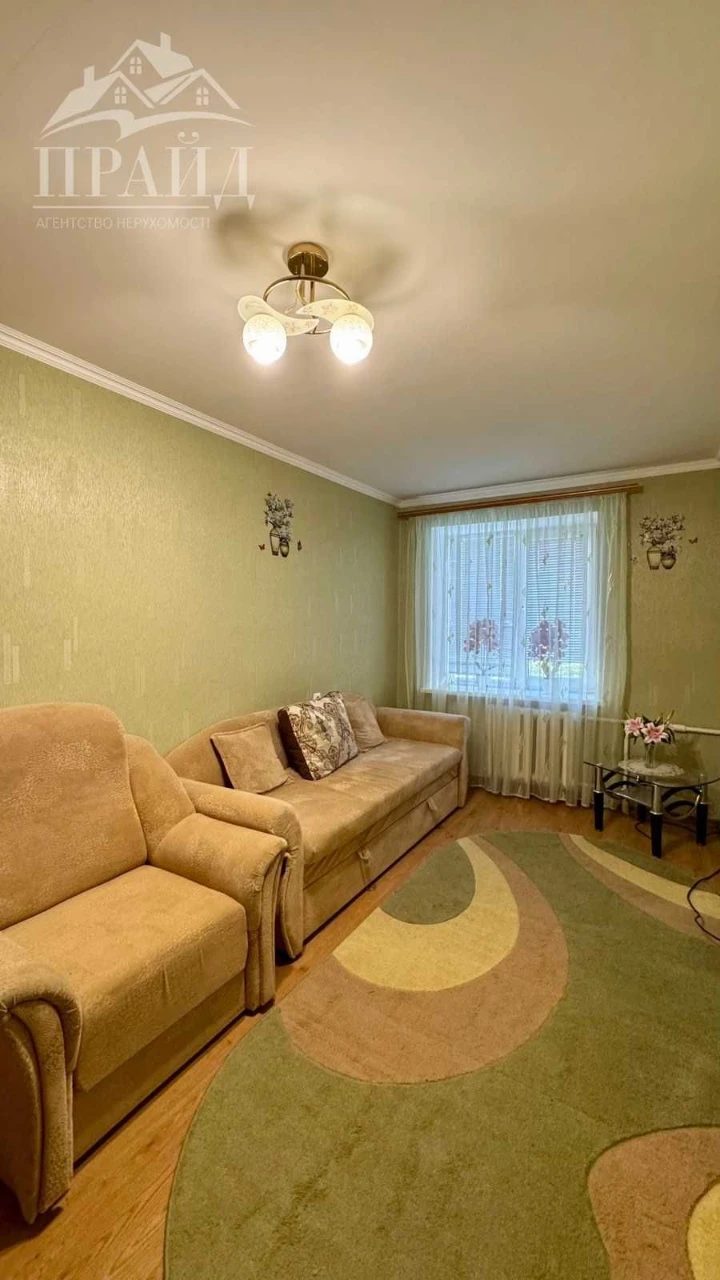 Продам повністю укомплектовану 2 кмн квартиру на Хіммістечку
