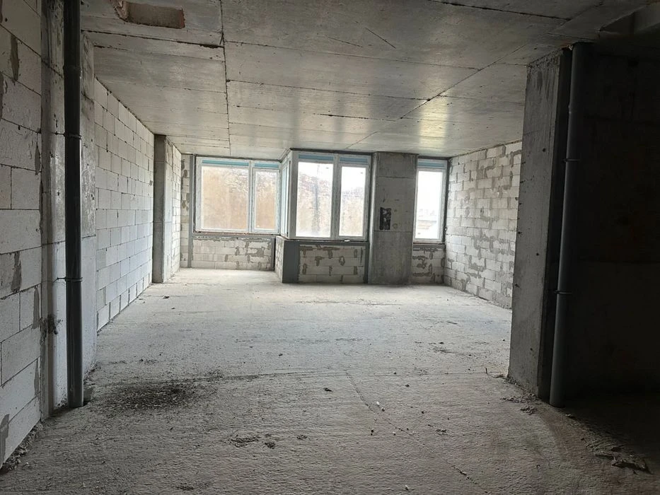 I will sell 3 square meters - 87 square meters of the Central Park residential complex