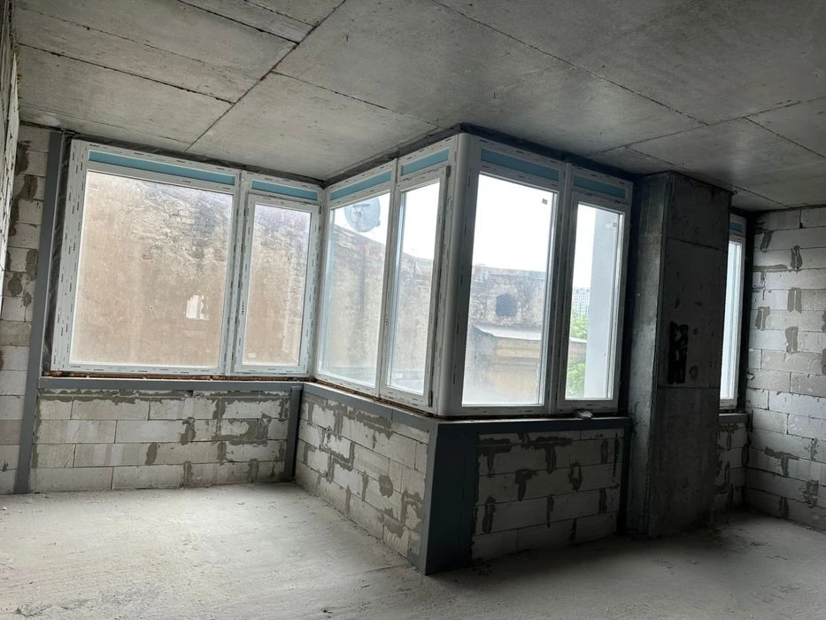 I will sell 3 square meters - 87 square meters of the Central Park residential complex