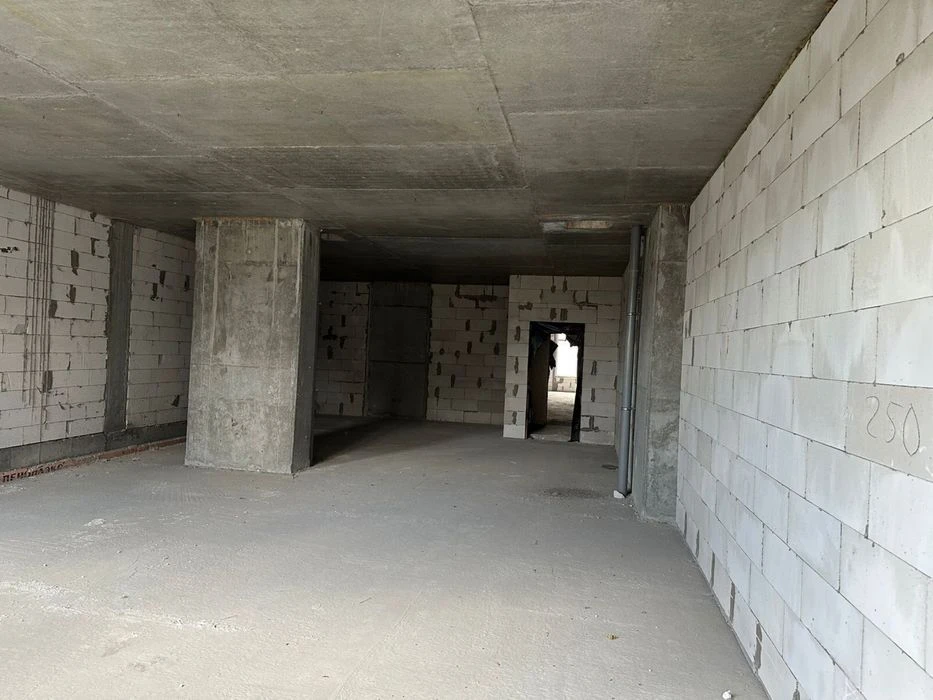 I will sell 3 square meters - 87 square meters of the Central Park residential complex