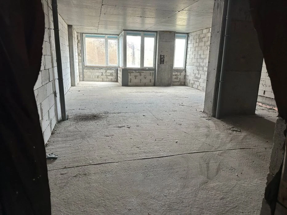 I will sell 3 square meters - 87 square meters of the Central Park residential complex