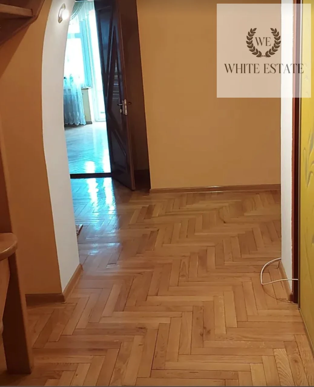 Продаж 4 кім. квартири по вул. Карпенка