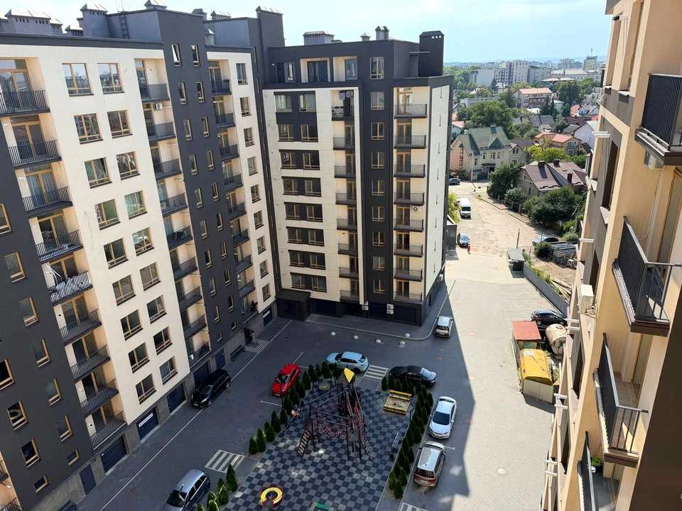 Квартира. Ивано-Франковск, Кобылянской ул., 22А корпус