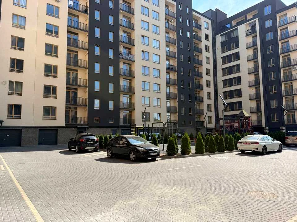 Квартира. Ивано-Франковск, Кобылянской ул., 22А корпус