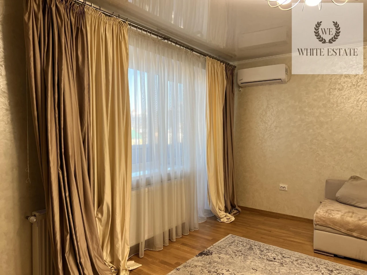 Продаж 3-кім. квартири просп. Степана Бандери