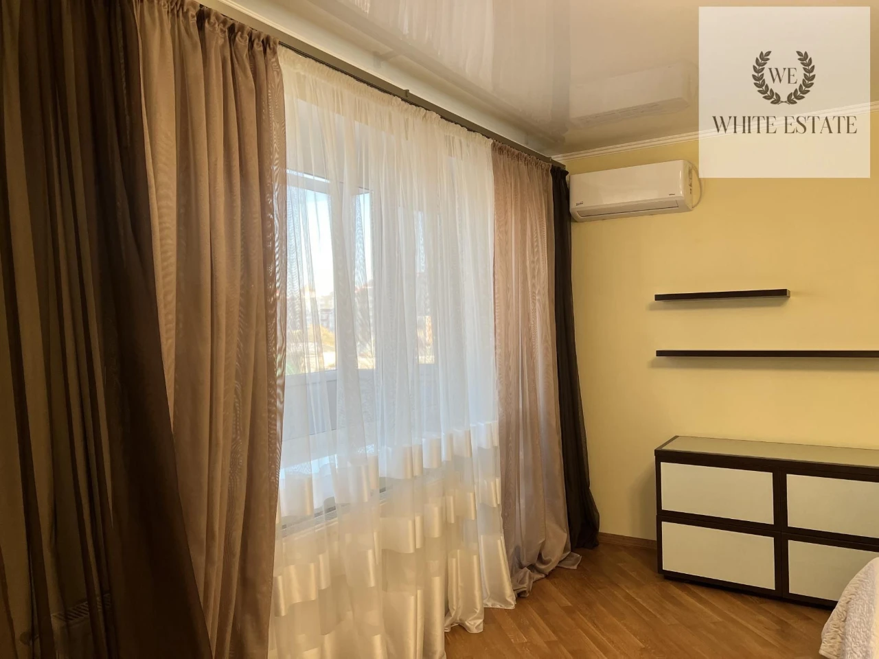 Продаж 3-кім. квартири просп. Степана Бандери