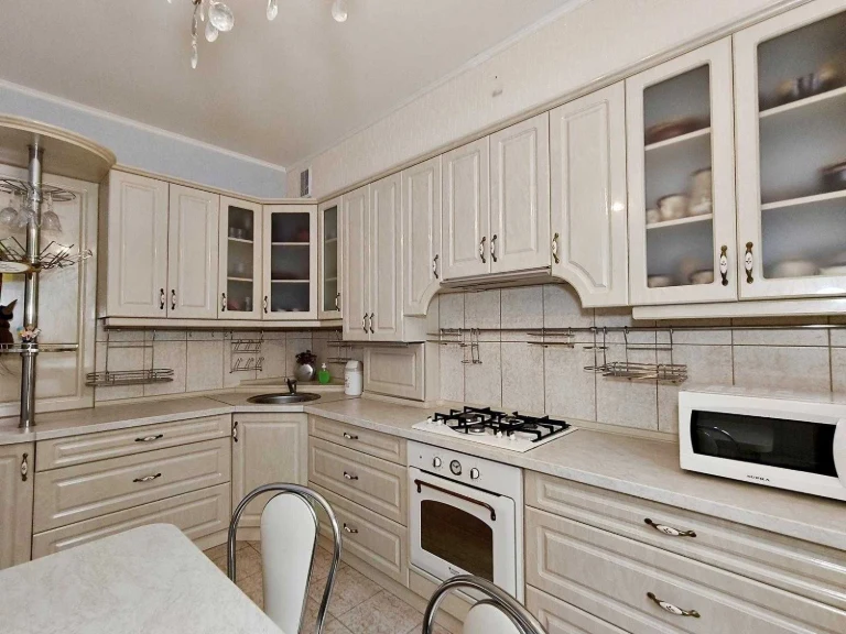 Продаж 2-кімнатної квартири 59 м2, район Масани, індивідуаль