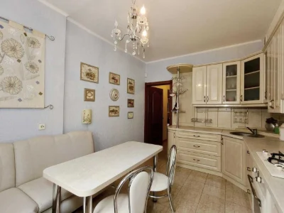 Продаж 2-кімнатної квартири 59 м2, район Масани, індивідуаль