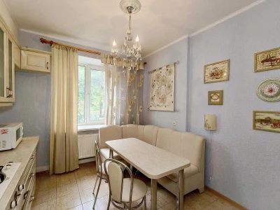 Продаж 2-кімнатної квартири 59 м2, район Масани, індивідуаль
