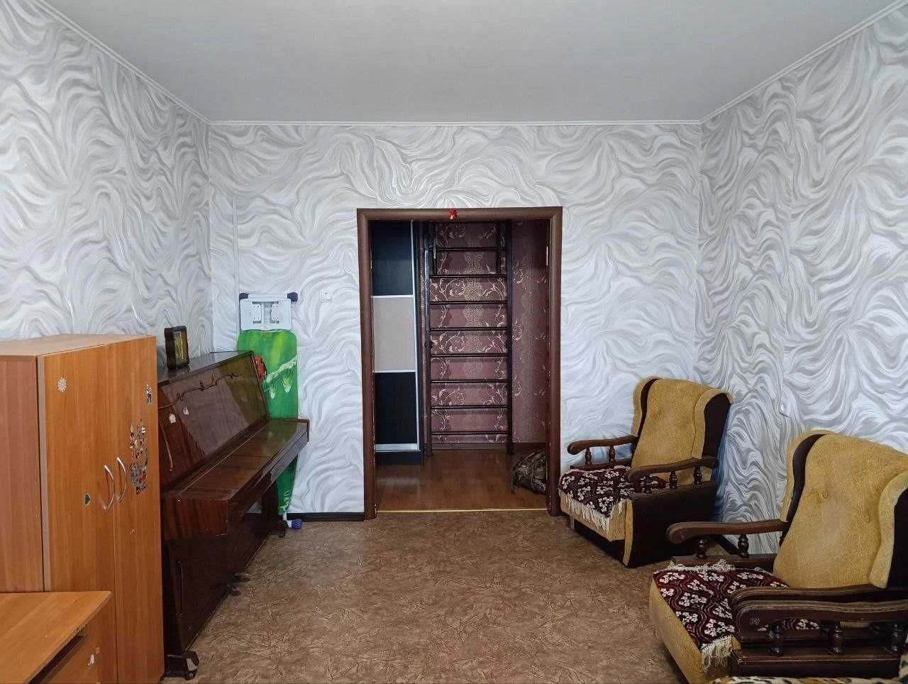 Продам 3-к квартиру вул.Д.Самоквасова (р-н Шерстянка)