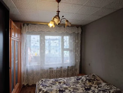 Продам 3-к квартиру вул.Д.Самоквасова (р-н Шерстянка)