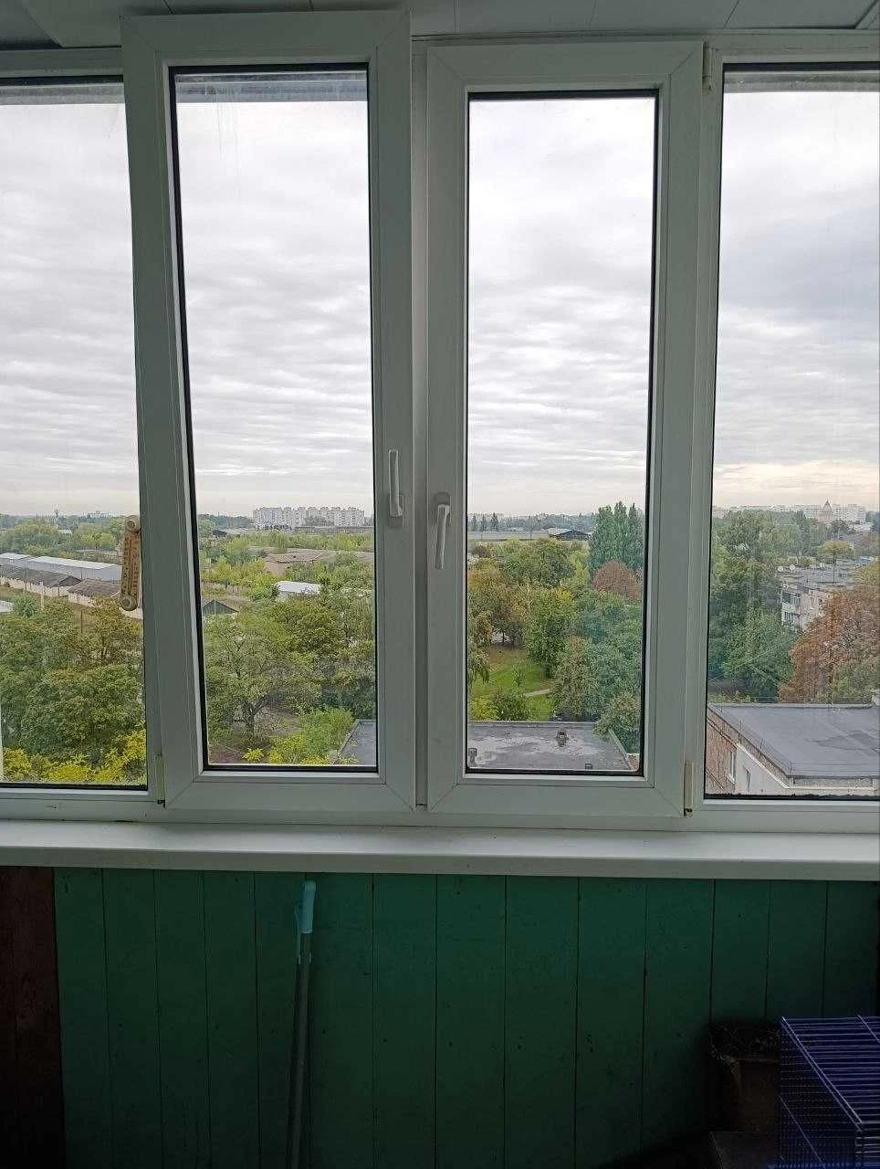 Продам 3-к квартиру вул.Д.Самоквасова (р-н Шерстянка)