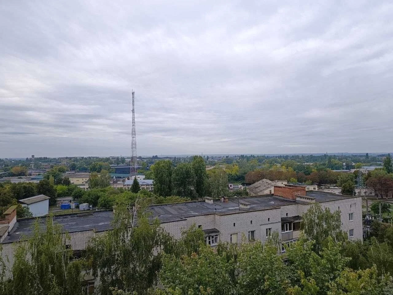 Продам 3-к квартиру вул.Д.Самоквасова (р-н Шерстянка)