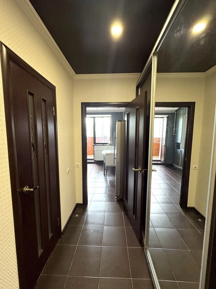 Продаж 2-кімнатної з автономним опаленням 2/10, 73 м², єОсел