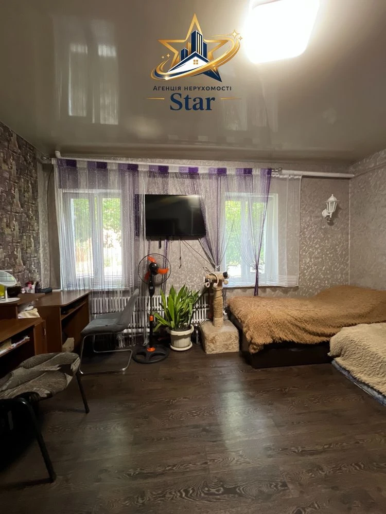 Продаж 2-кімнатної квартири у приватному секторі | Власний г