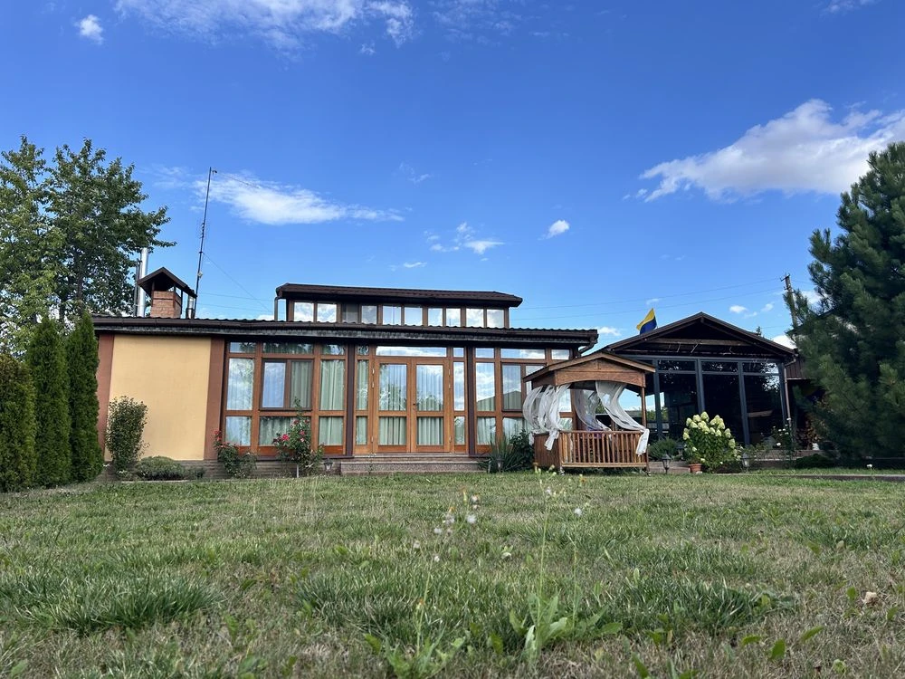 Продам будинок 130 квадратів