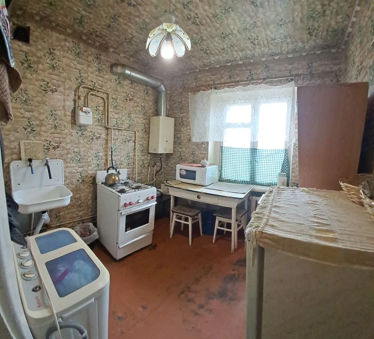 Продам двухкомнатную кв. в г. Днепр.