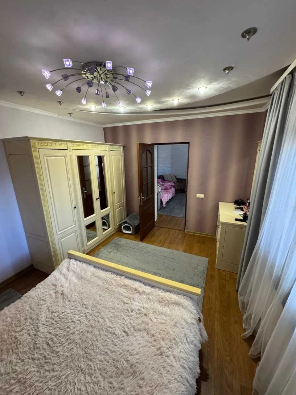 Продаж 3-кімнатної квартири | вул. Коростишівська