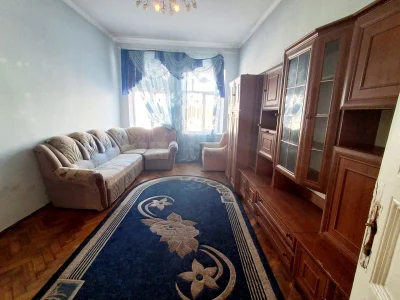 Продається 2х кім кв в Центрі міста вул. Хорольська