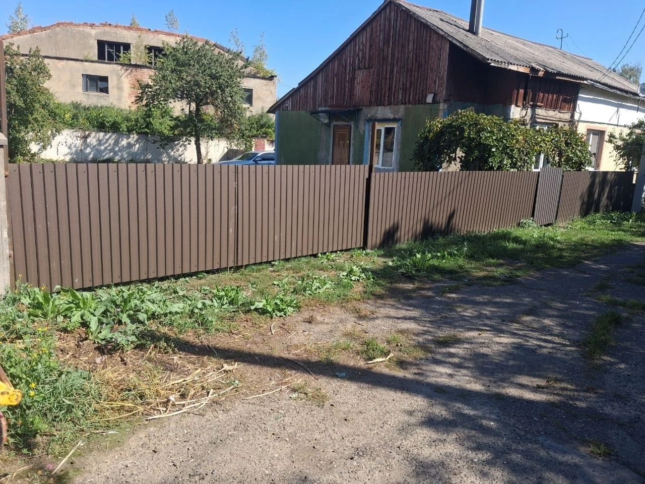 будинок в м.Чернівці вул Кармелюка біля Нововінницької