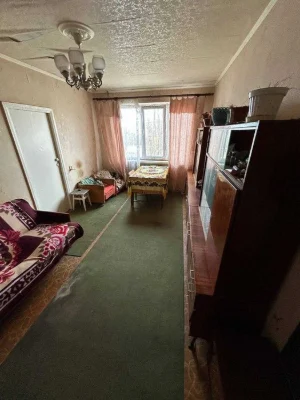 Selling 4-room apartment, 70 sq m, 9/10 Saltovskoye Highway!! Certificate!! Negotiable!! N