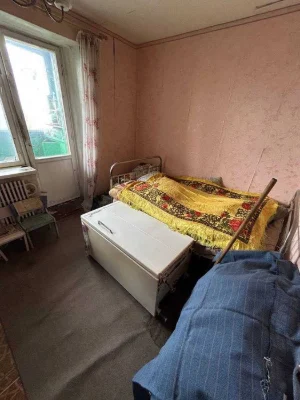 Selling 4-room apartment, 70 sq m, 9/10 Saltovskoye Highway!! Certificate!! Negotiable!! N