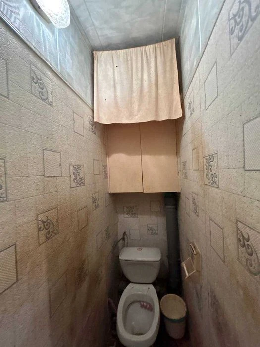Selling 4-room apartment, 70 sq m, 9/10 Saltovskoye Highway!! Certificate!! Negotiable!! N