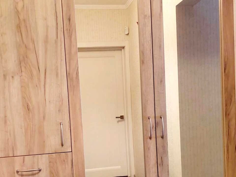 Квартира. Київ, Срібнокільська вул.