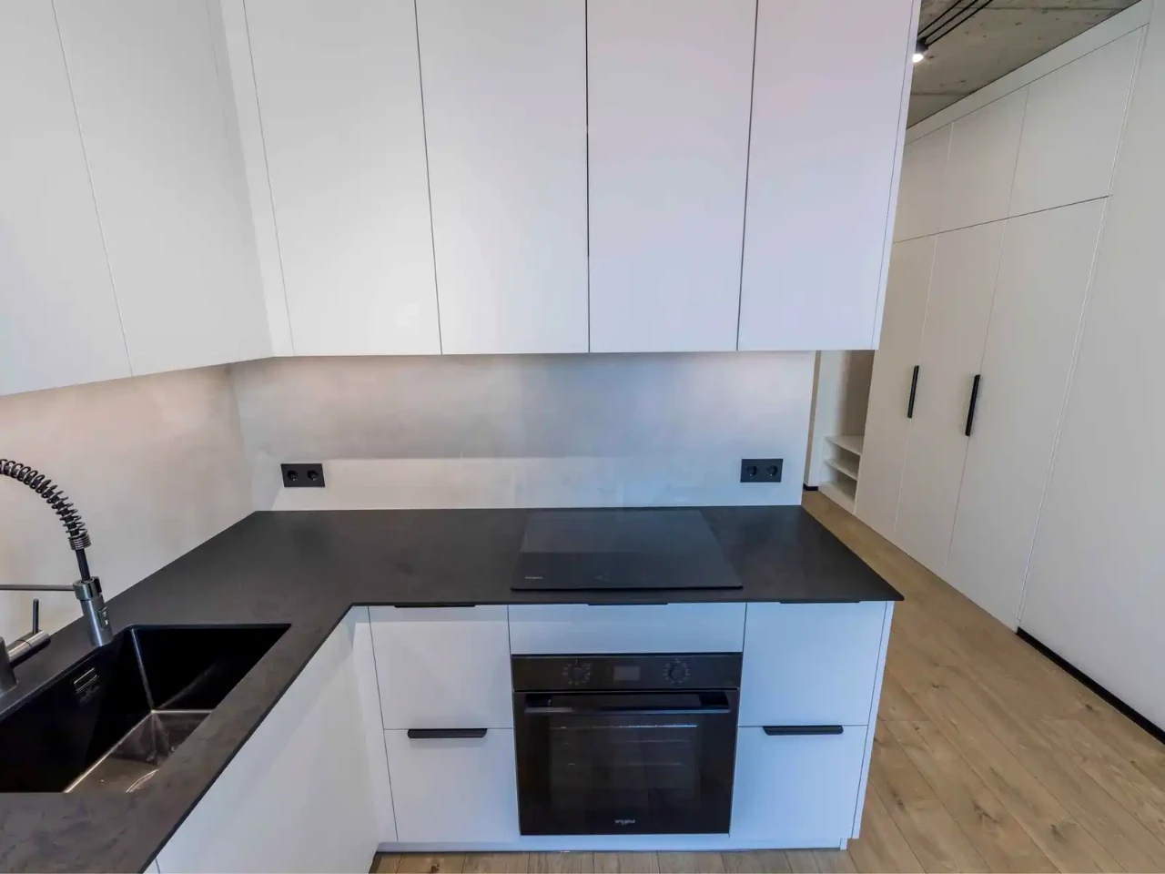 Оренда квартири 1-кімн. 44 м² 18/25 пов.