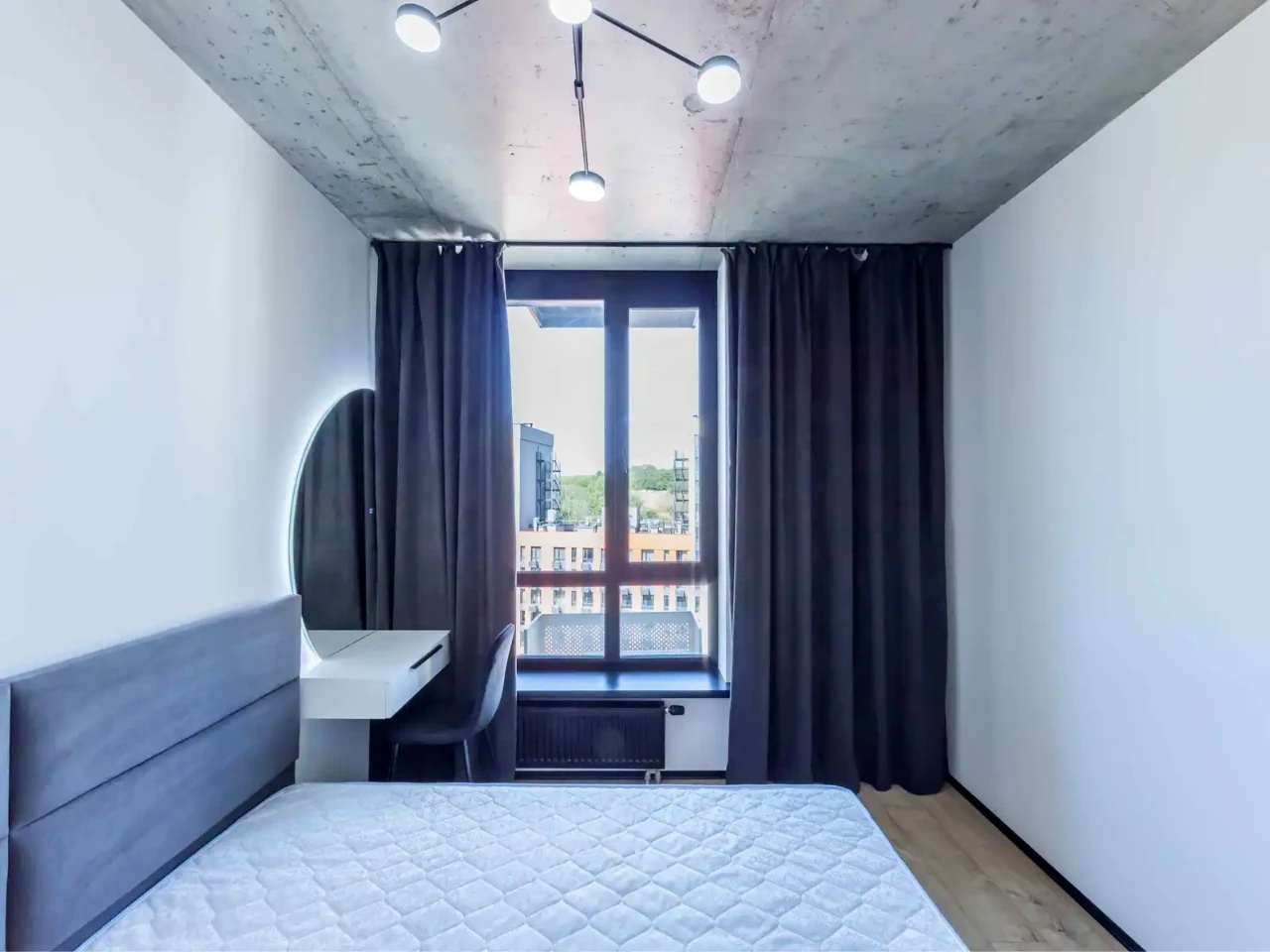 Оренда квартири 1-кімн. 44 м² 18/25 пов.