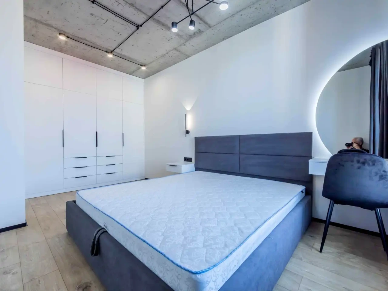 Оренда квартири 1-кімн. 44 м² 18/25 пов.