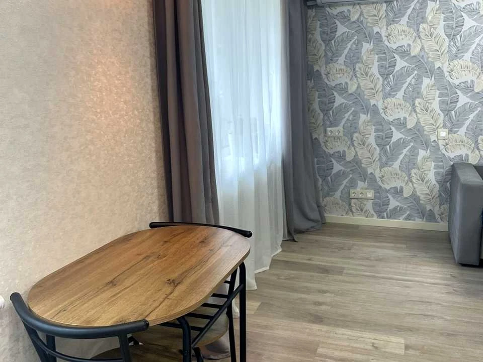 Квартира. Київ, Олександра Лазаревського вул.