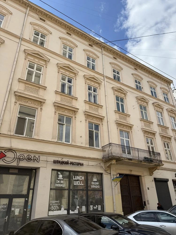 Продаж 2 кім квартири центр