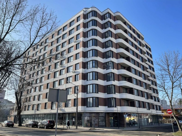 Продаж зданої 3кім.квартири поруч з Центром. 5 поверх! Бізне