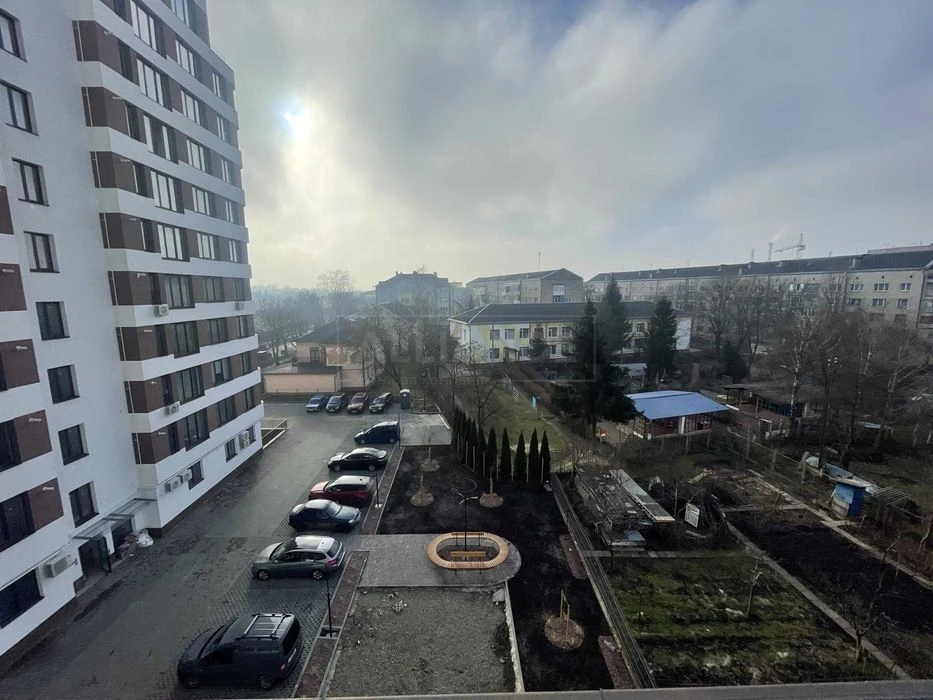 Продаж зданої 3кім.квартири поруч з Центром. 5 поверх! Бізне