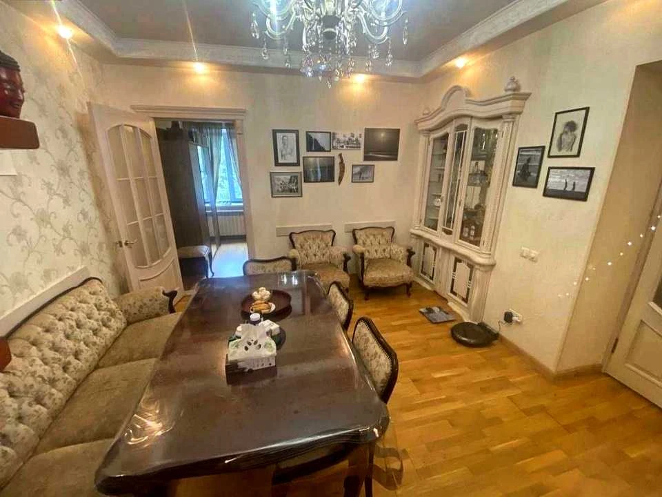 Квартира. Дніпро, Олександра Кониського вул.